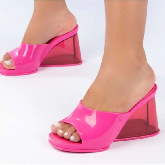 BRAND NEW FOREVER OPEN-TOE PLATFORM BLOCK-HEEL SANDAL - Picture 16 of 16